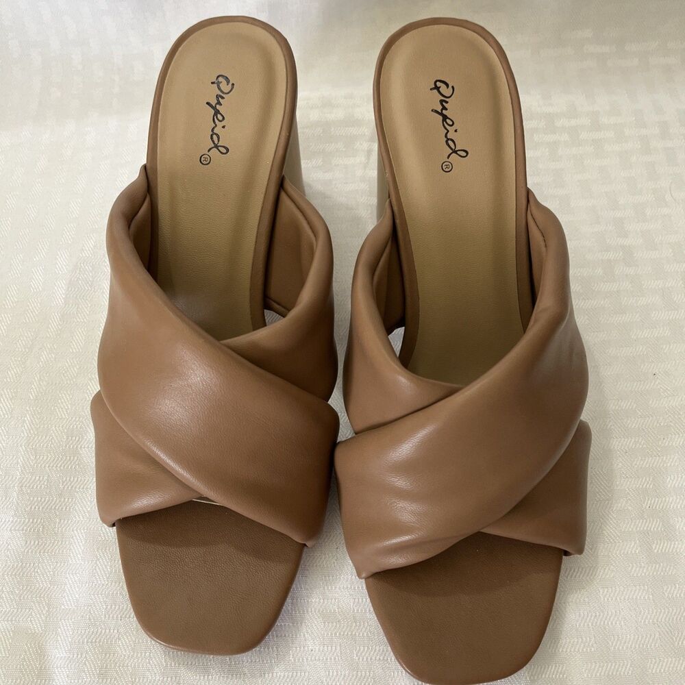 Qupid Strappy Block Heel Sandals Tan Womens 9 Slip On NWOT - Picture 7 of 8
